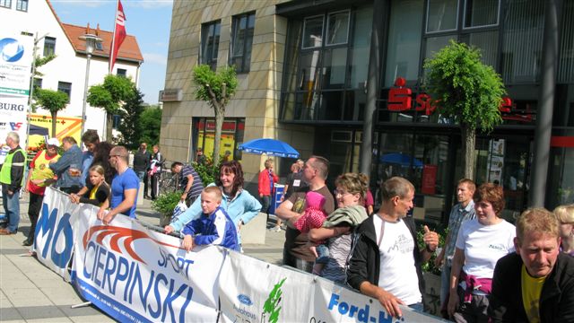 ../Images/BenefizlaufMerseburg2011 (119).jpg